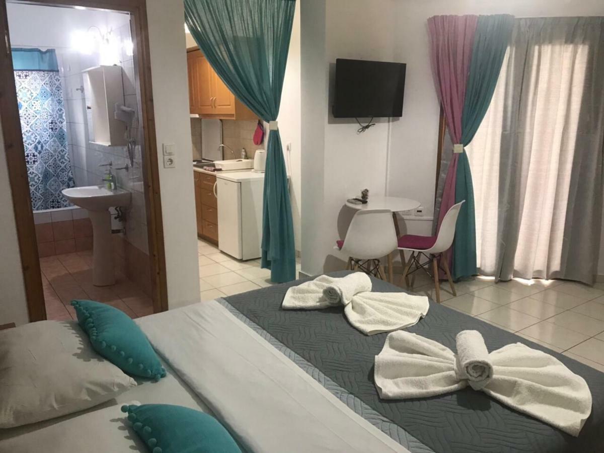 Vrisi Apartments & Villa Pitsidia Bagian luar foto