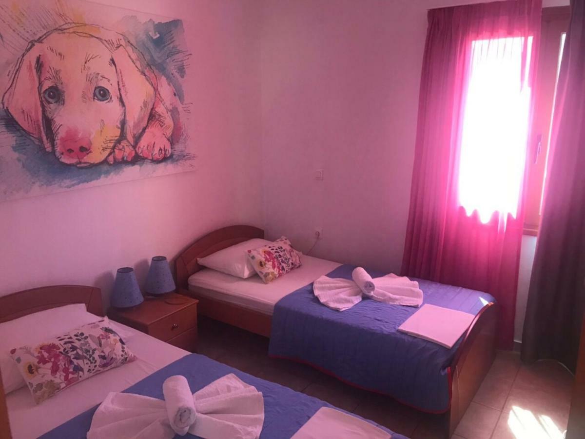 Vrisi Apartments & Villa Pitsidia Bagian luar foto